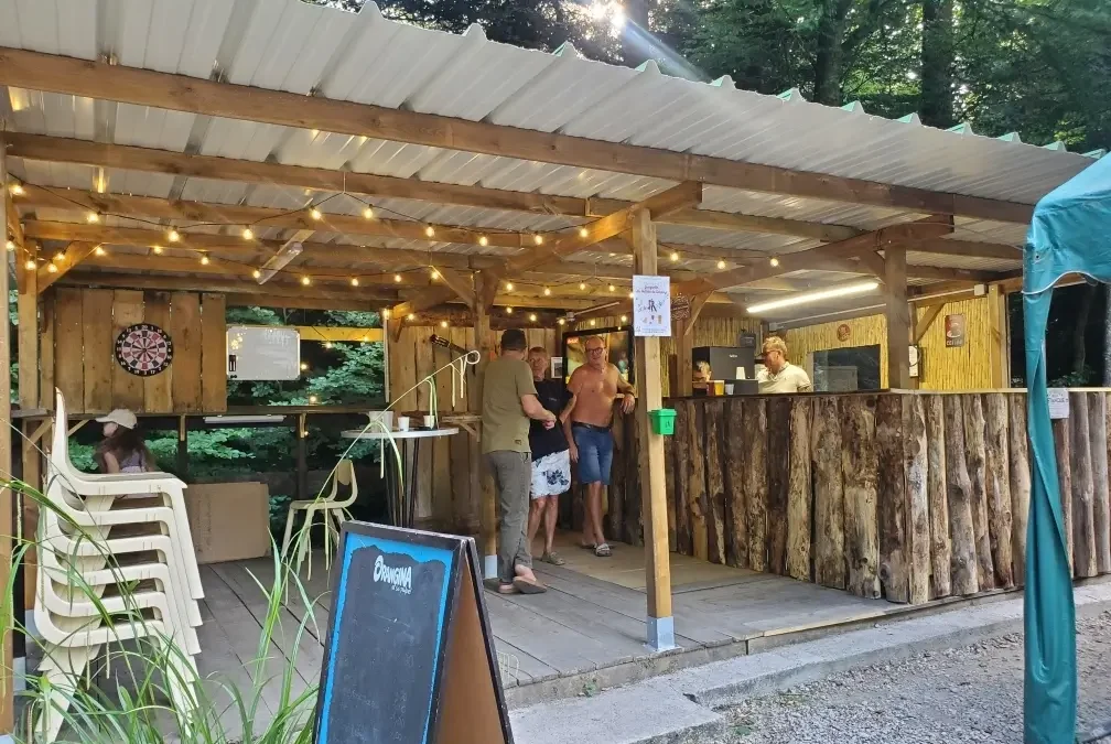 La nouvelle buvette du camping des amis de la nature de chaumouzey